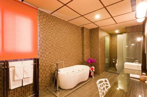 Tian Xia Ju Motel