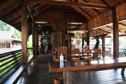 Hotel Lanna Rice Barn