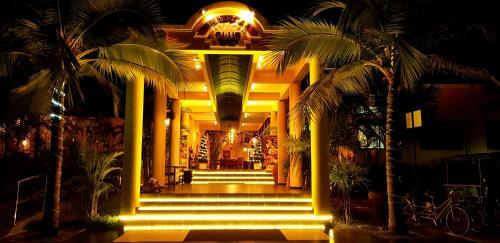 Hotel The Oriental Tropical Beach At Vip Resort