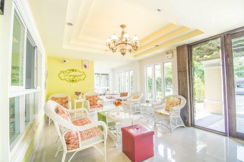 Albergue The Target Residence