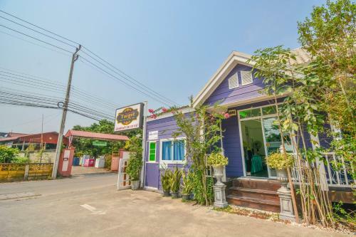Albergue The Target Residence