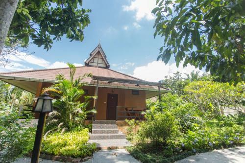 Motel Mohnfahsai Home Resort