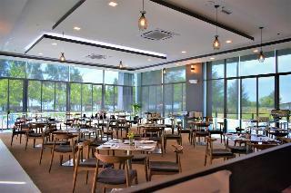 Aparthotel D' Wharf Hotel & Serviced Residence