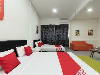 Hotel Oyo 43993 Madsuite