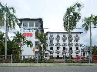 Oyo 749 Bukit Bendera Resort