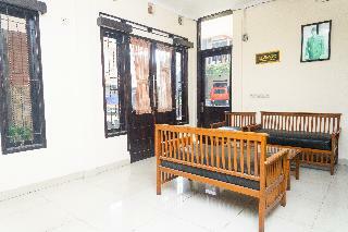 Hotel Oyo 681 Wisma Family Raya