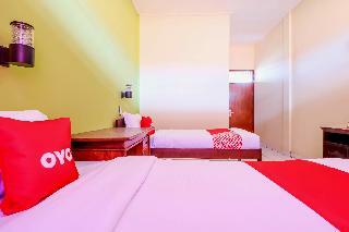 Hotel Oyo 2184 Nan Berlian Inn