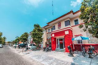 Oyo 1554 Pavilio Residence