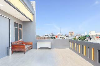 Hotel Oyo 2308 Seven Season Residence