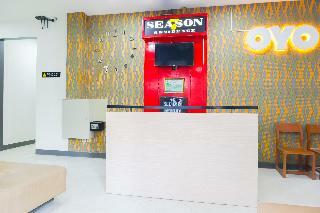 Hotel Oyo 2308 Seven Season Residence