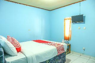 Hotel Oyo 1662 Zury Homestay