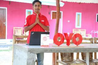 Hotel Oyo 1662 Zury Homestay