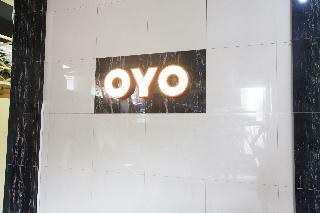 Hotel Oyo 990 Stadion Residence