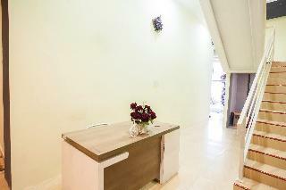 Hotel Oyo 990 Stadion Residence