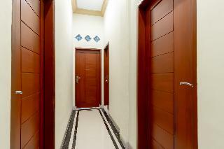 Oyo 1585 Ring Road Residence