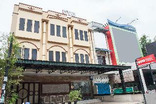Oyo 1585 Ring Road Residence