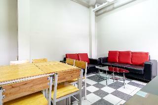 Hotel Oyo 2272 Citra Arcade Residence