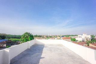 Oyo Life 2354 Rose House