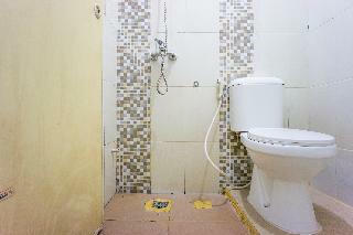 Hotel Oyo 2366 Gatsu Kost