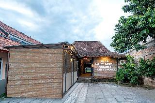 Hotel Oyo 2380 Alea Guesthouse