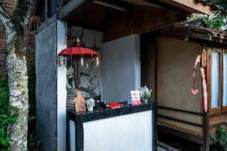 Hotel Oyo 2393 Omahe Nawung