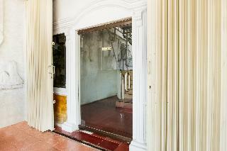 Hotel Oyo 1781 New Valentino