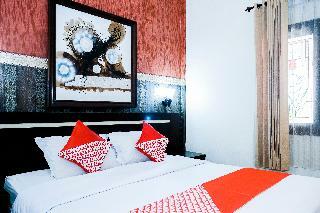 Hotel Oyo 1130 Bandoeng Guest House Syariah