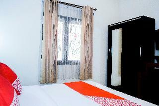 Hotel Oyo 1130 Bandoeng Guest House Syariah