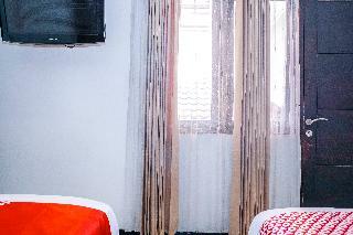 Hotel Oyo 1130 Bandoeng Guest House Syariah