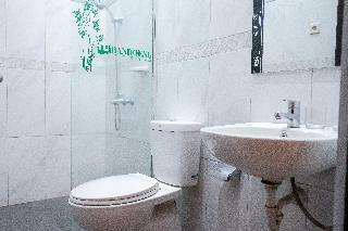 Hotel Oyo 1130 Bandoeng Guest House Syariah
