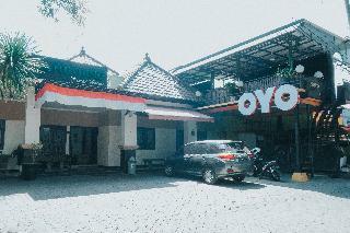 Hotel Oyo 1130 Bandoeng Guest House Syariah