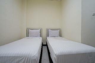 Hotel Oyo 2246 Kost 97
