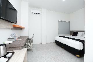 Hotel Oyo 2298 Jebres House