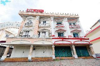 Hotel Oyo 2298 Jebres House