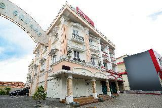 Hotel Oyo 2298 Jebres House