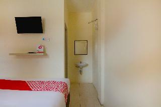 Hotel Oyo 1641 Griya Aara