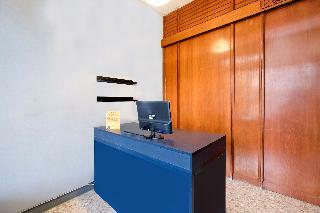 Hotel Oyo 2281 Omajo