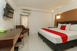 Reddoorz Plus @ Grand Populer Hotel