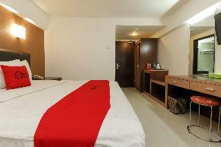 Reddoorz Plus @ Grand Populer Hotel