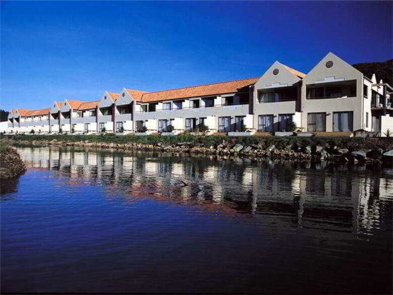 Hotel Apartments On The Waterfront