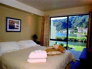 Hotel Apartments On The Waterfront