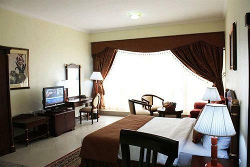 Hotel Ezdan Residences West Bay