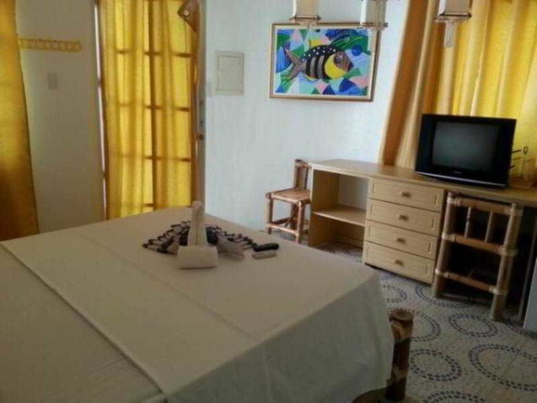 Alla Luna Rossa Beach Hotel