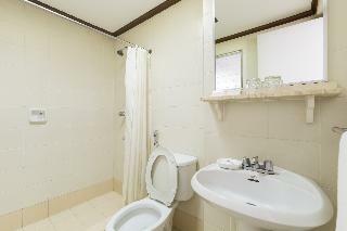Tropicana Suites Hotel