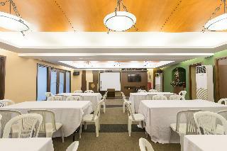Tropicana Suites Hotel
