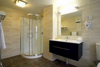 Hotel Quality Suites Alexander Inn