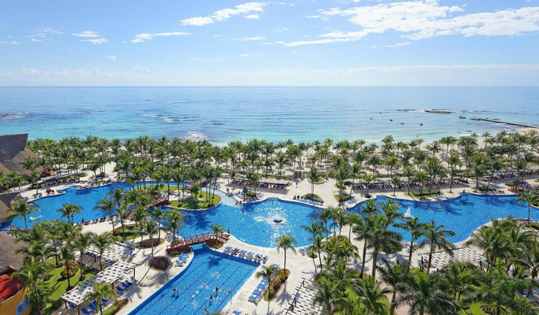Hotel Barcel� Maya Tropical
