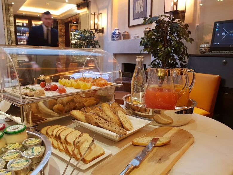Hotel Montaigne