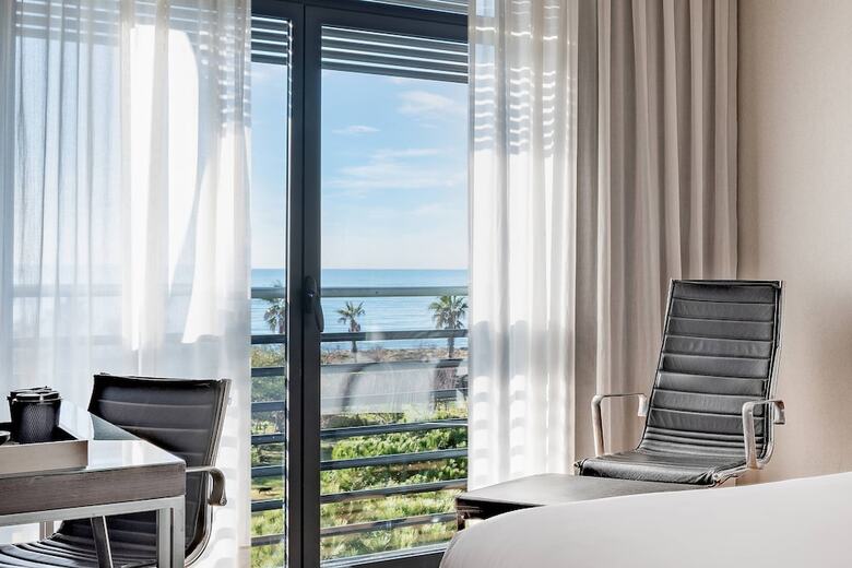 AC Hotel Gav� Mar By Marriott
