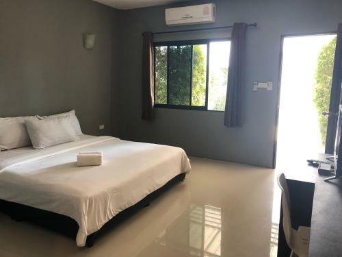 Posada Pine Home
